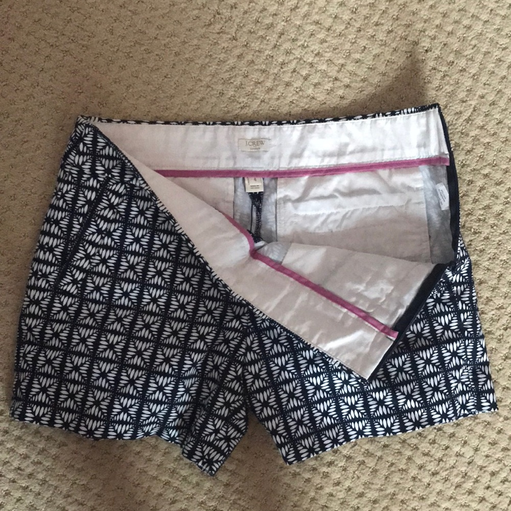 J. Crew Patterned Short - Picture 4 of 4